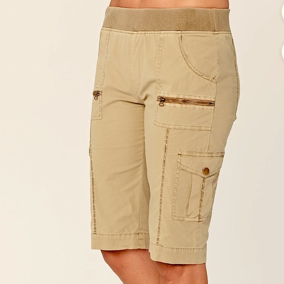 XCVI REGAN SHORTS, WASHED BLUE - Picture 4 of 5